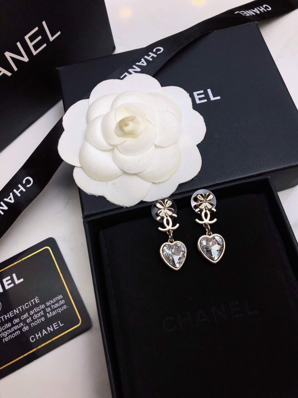 ✨Chanel earrings✨✨